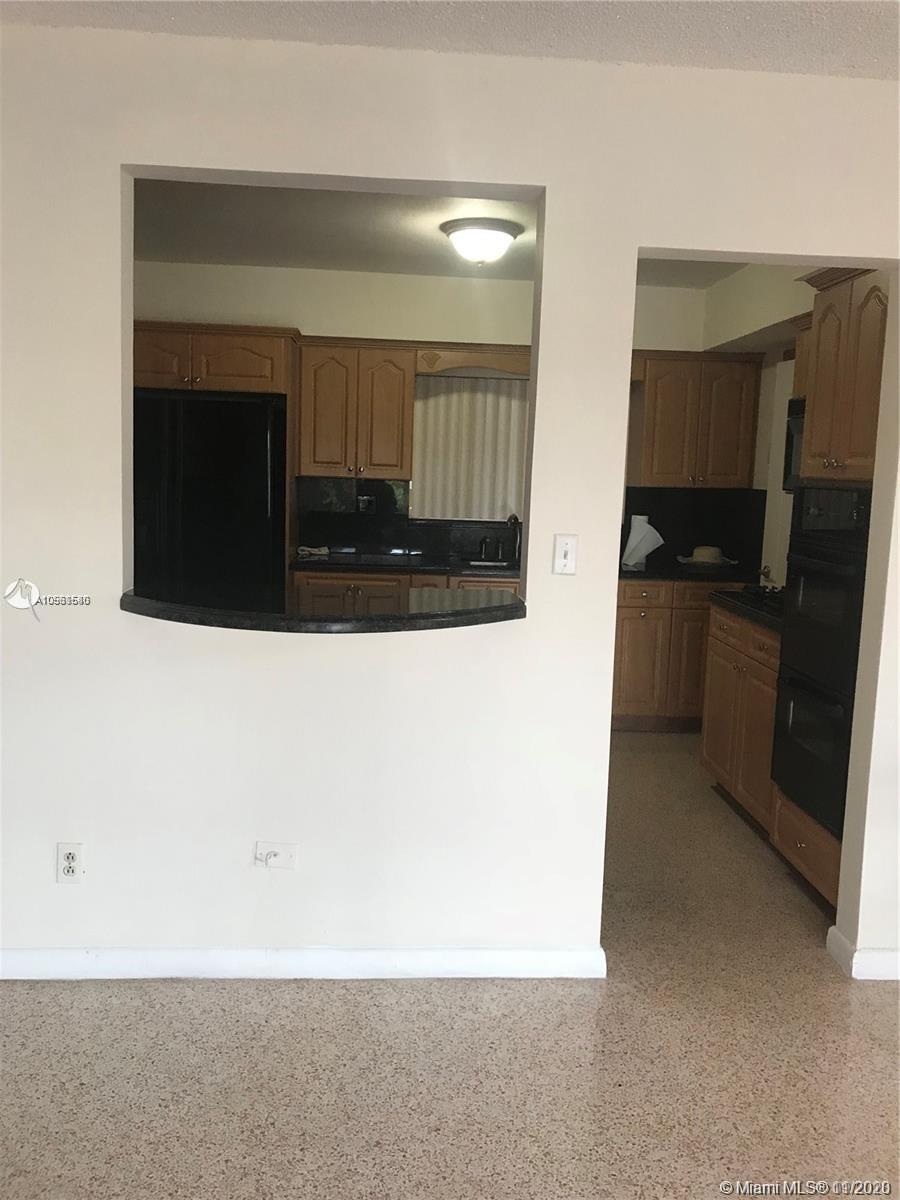 MIRACLE MANOR 5TH ADDN - Residential Lease