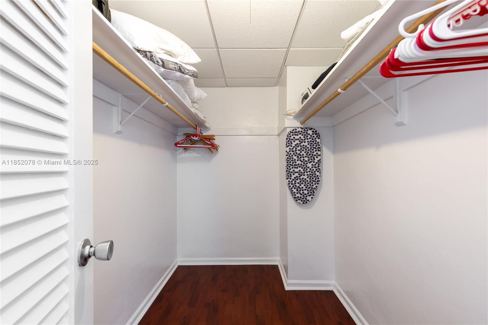 TIDES ON HOLLYWOOD BEACH - Residential