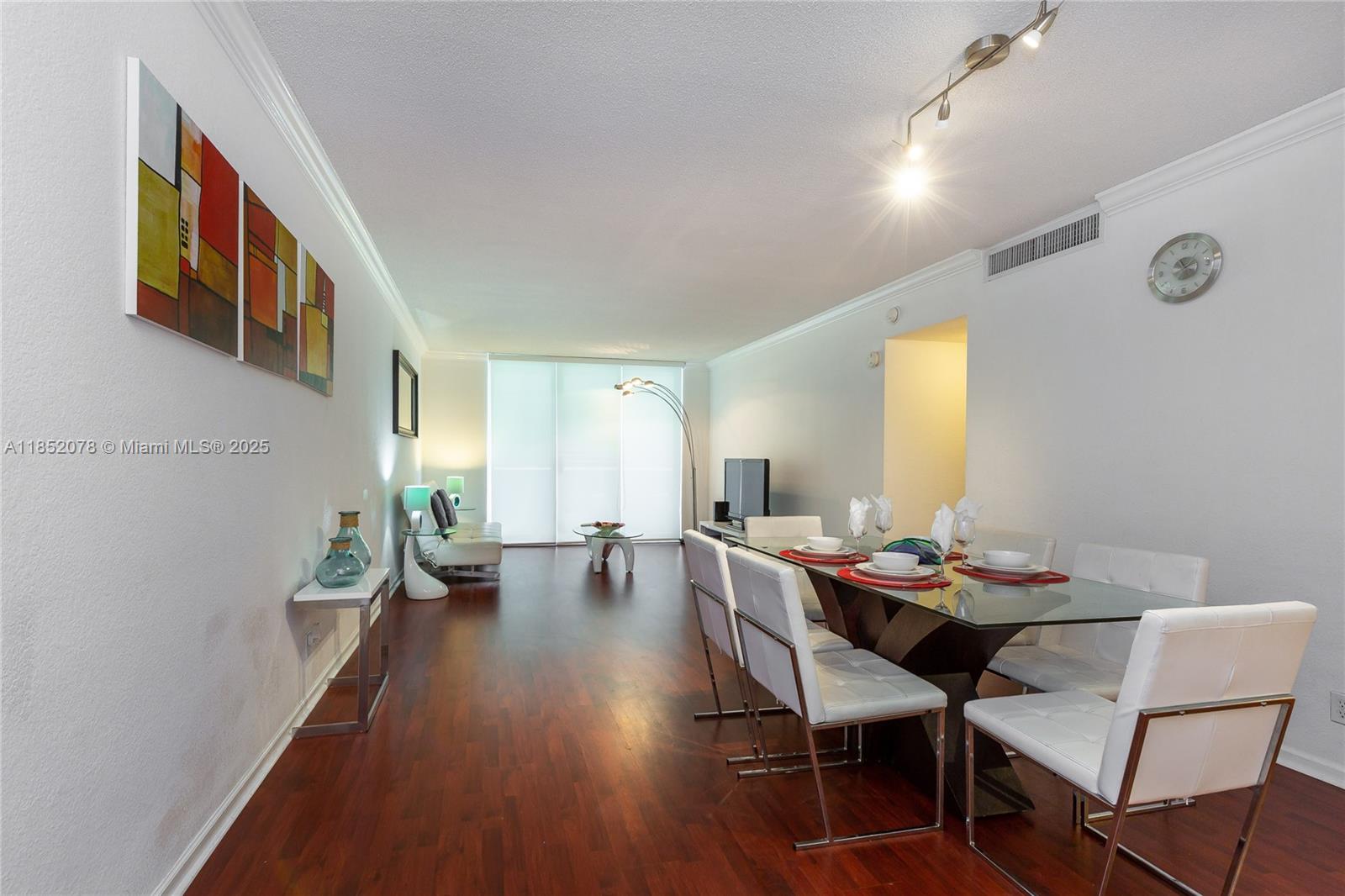 TIDES ON HOLLYWOOD BEACH - Residential