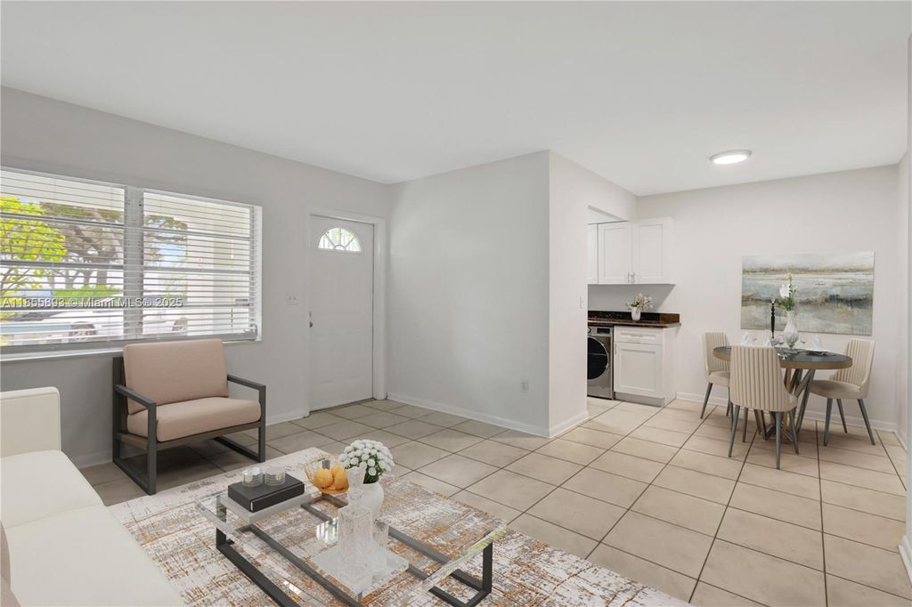 Photo of 202 N K St #3, Lake Worth, FL 33460 (MLS # A11855893)