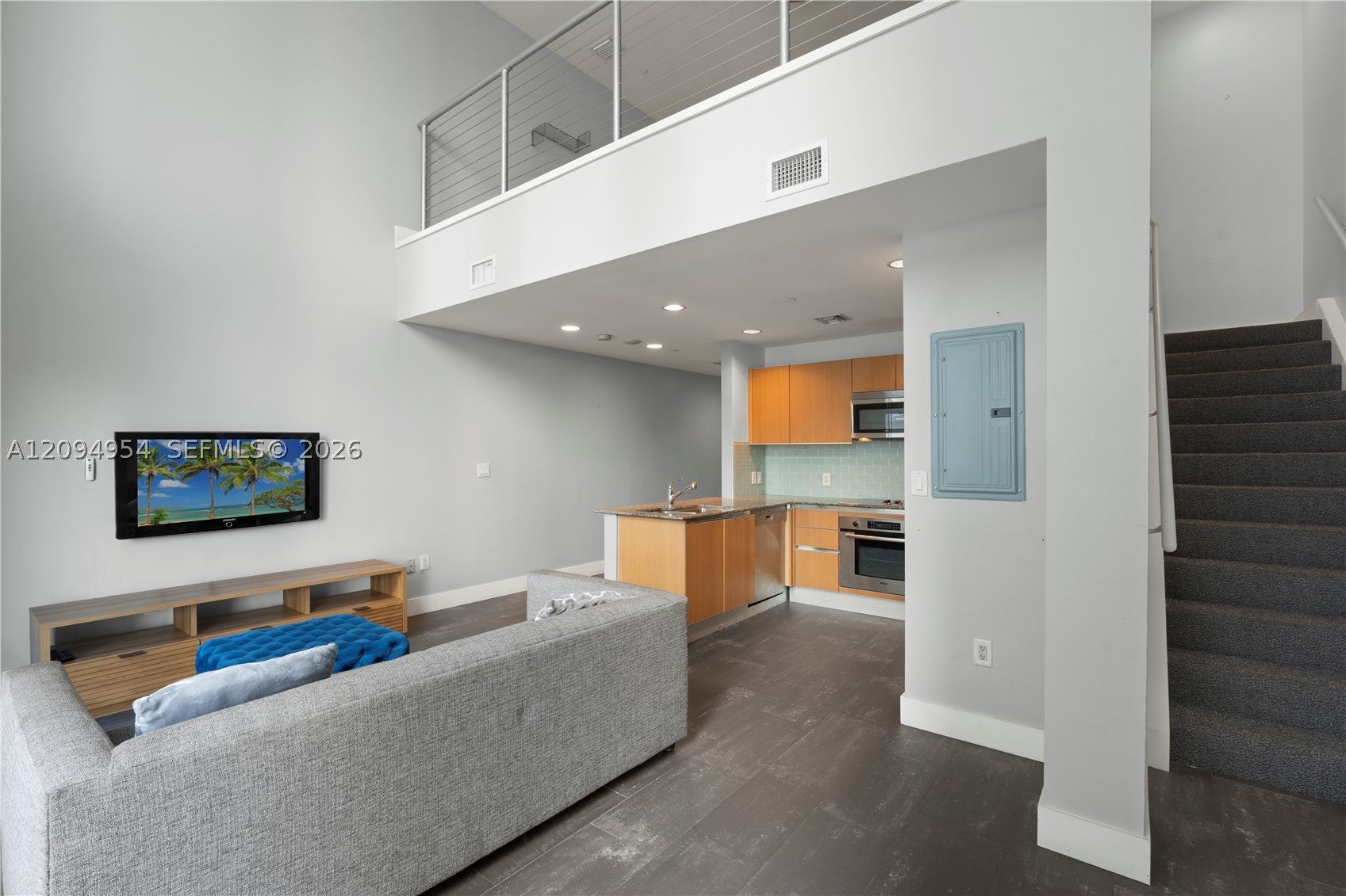 1050 Brickell Ave 1418