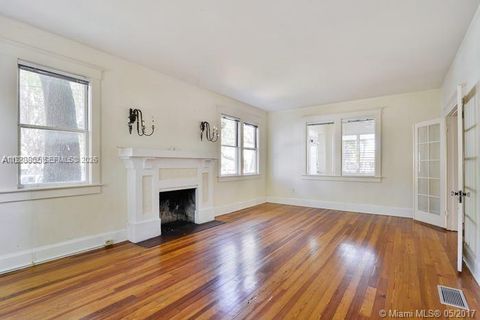 2000 S Miami Ave Miami FL 33129