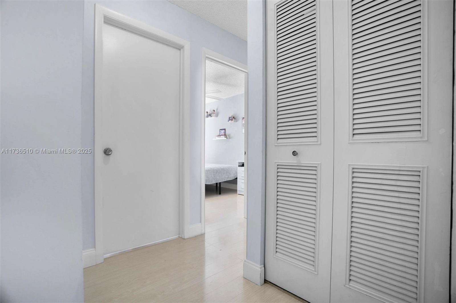 PALM CLUB WEST VILLAGE 1 - Residential