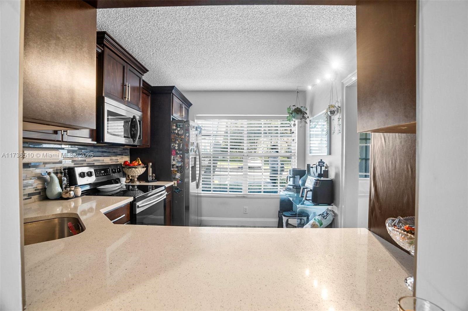PALM CLUB WEST VILLAGE 1 - Residential