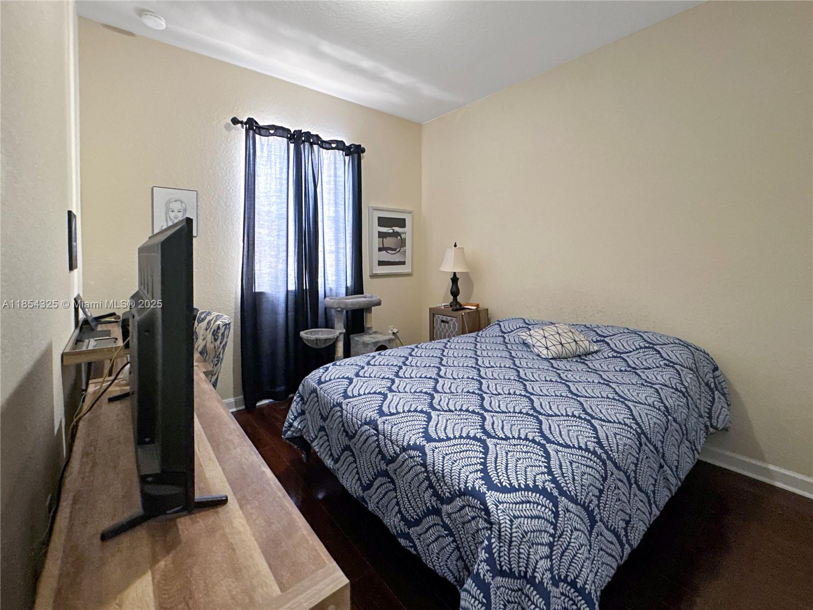 LAKES BY THE BAY GEE - Residential