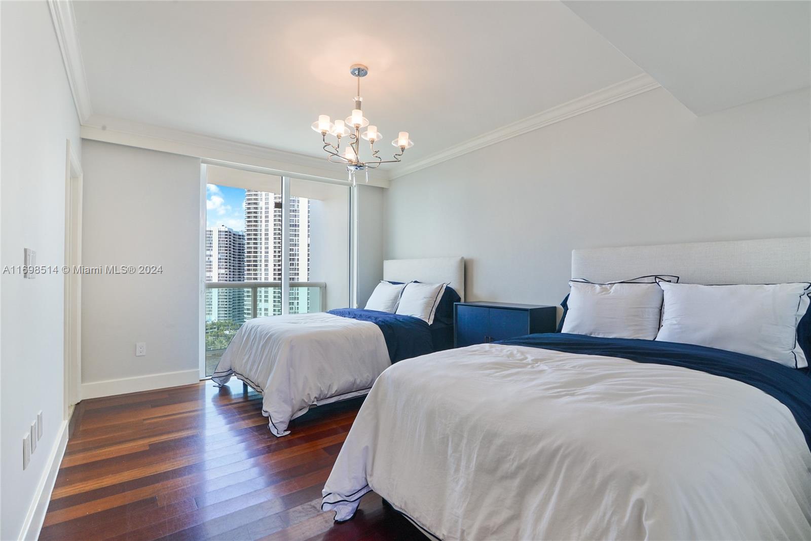 THE PARC AT TURNBERRY ISL - Residential