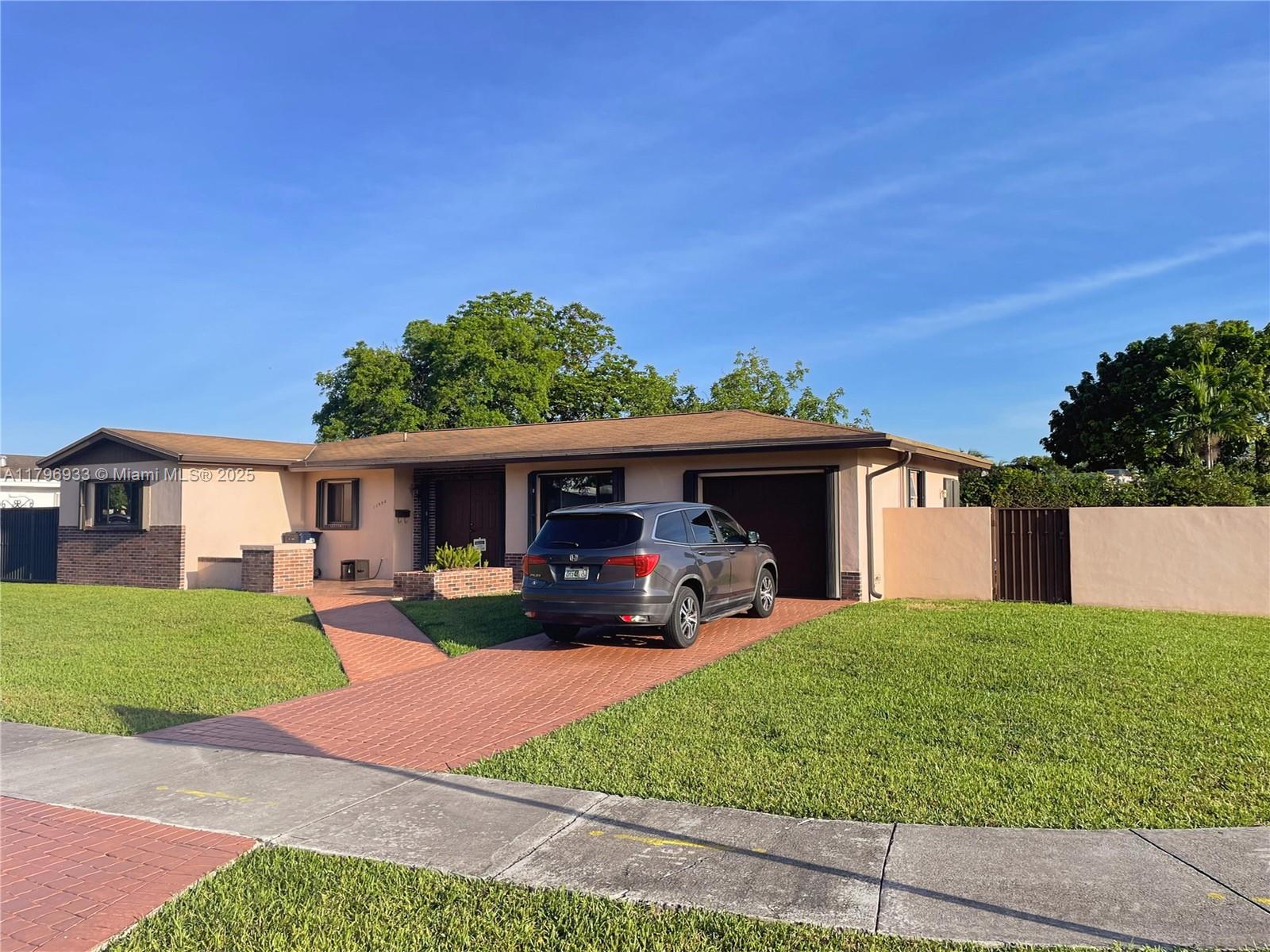 11990 SW 26th Ter