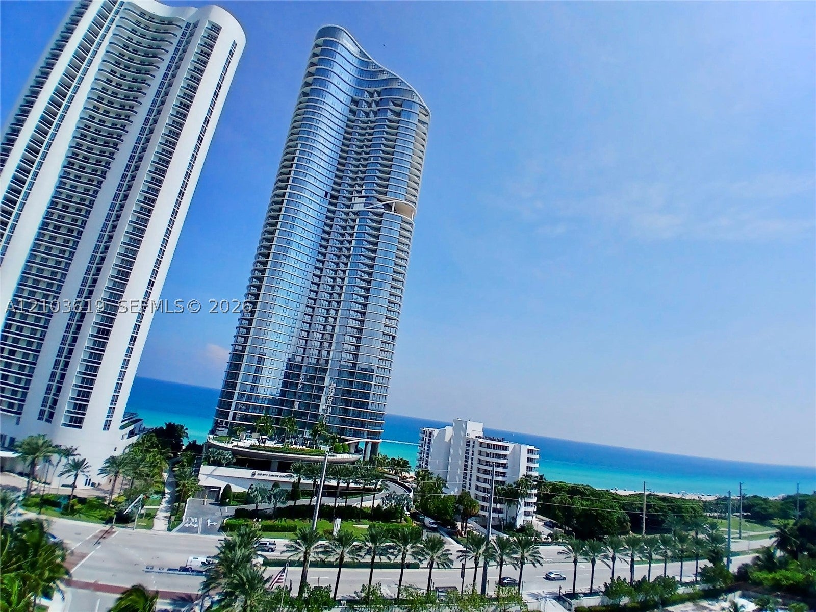 View photos, virtual tours, details... 100 Bayview Dr 1106