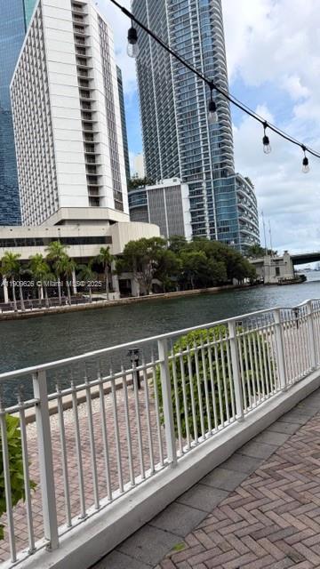 BRICKELL ON THE RIVER N T - Residential Lease