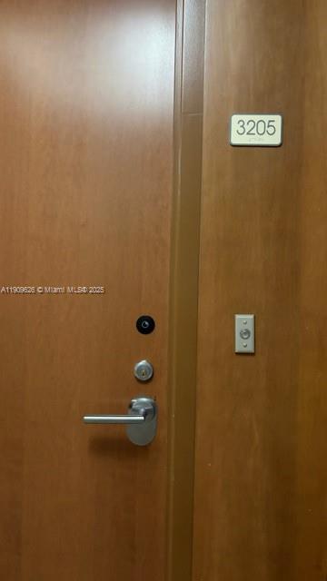 BRICKELL ON THE RIVER N T - Residential Lease