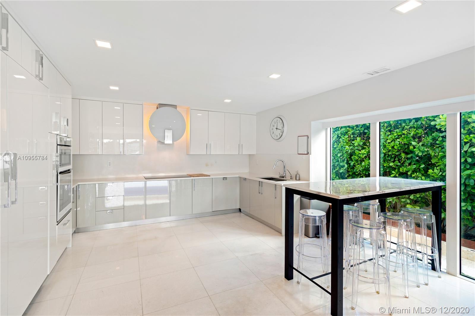 HIBISCUS ISLAND - Residential