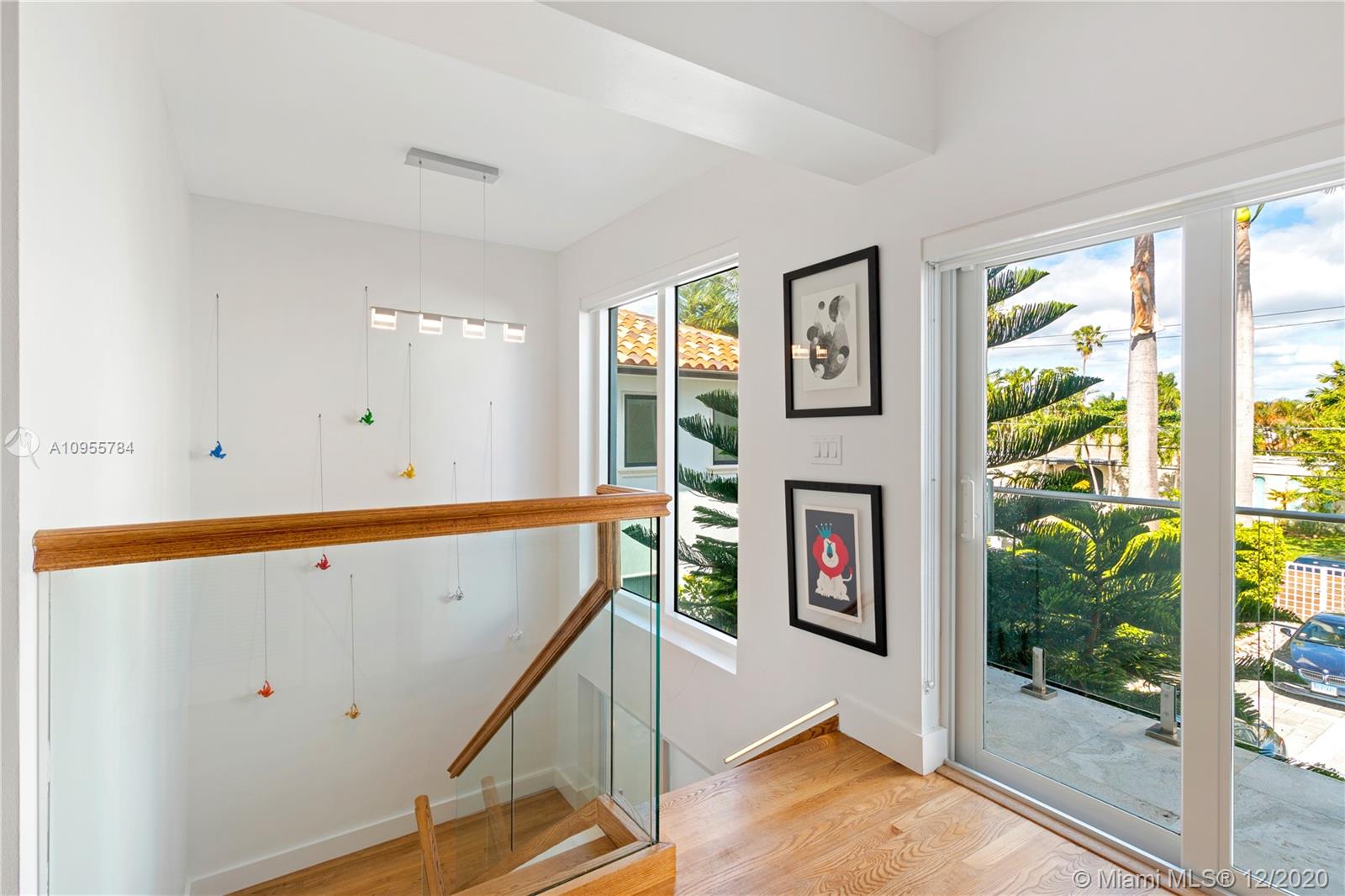 HIBISCUS ISLAND - Residential