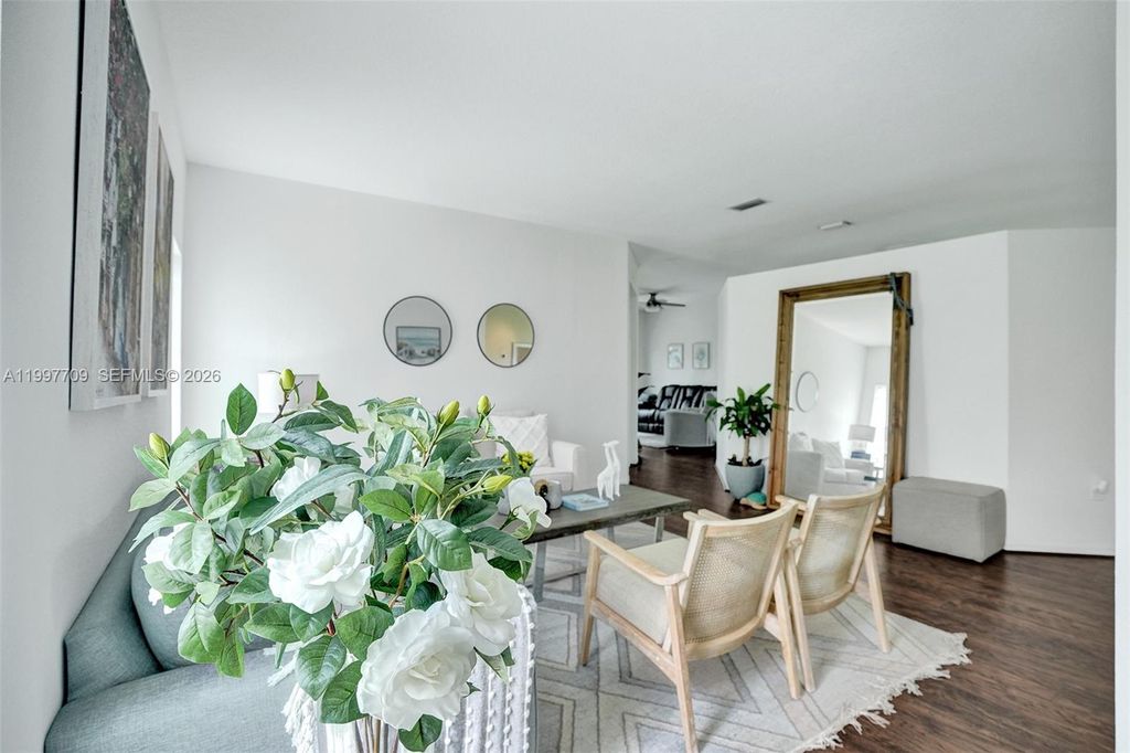 Photo of 4102 Sapphire Ter, Weston, FL 33331 (MLS # A11997709)