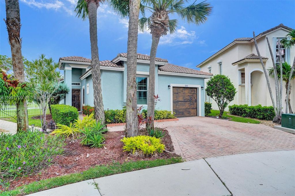 Photo of 4102 Sapphire Ter, Weston, FL 33331 (MLS # A11997709)