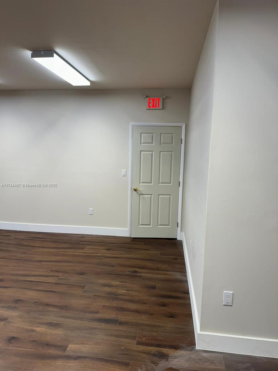 Amazing opportunity to lease an office space right in the center of Doral!! This office is located on the 2nd floor with windows to warehouse. Utilities Included. No elevator. Complete warehouse services available for additional price, including inventory storage, shipping, in-bond and bonded warehouse services. Call to schedule a showing.