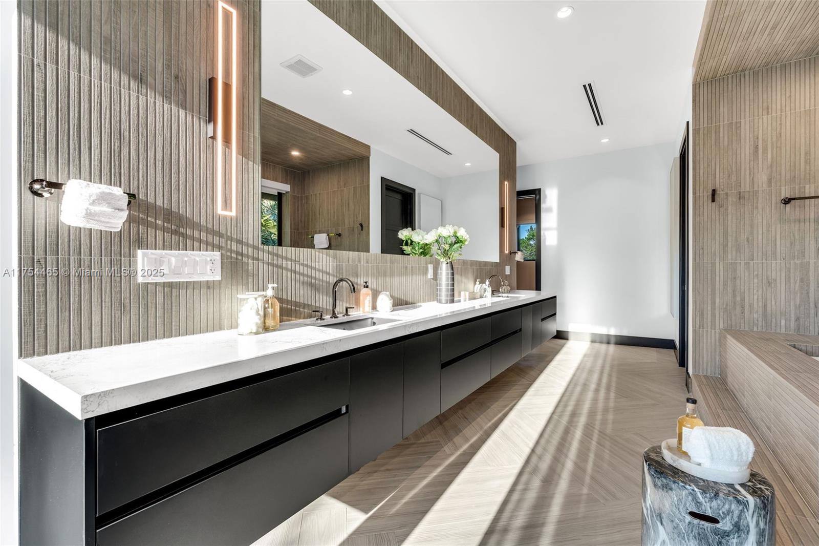 C GAB COUNTRY CLUB SEC 5 - Residential