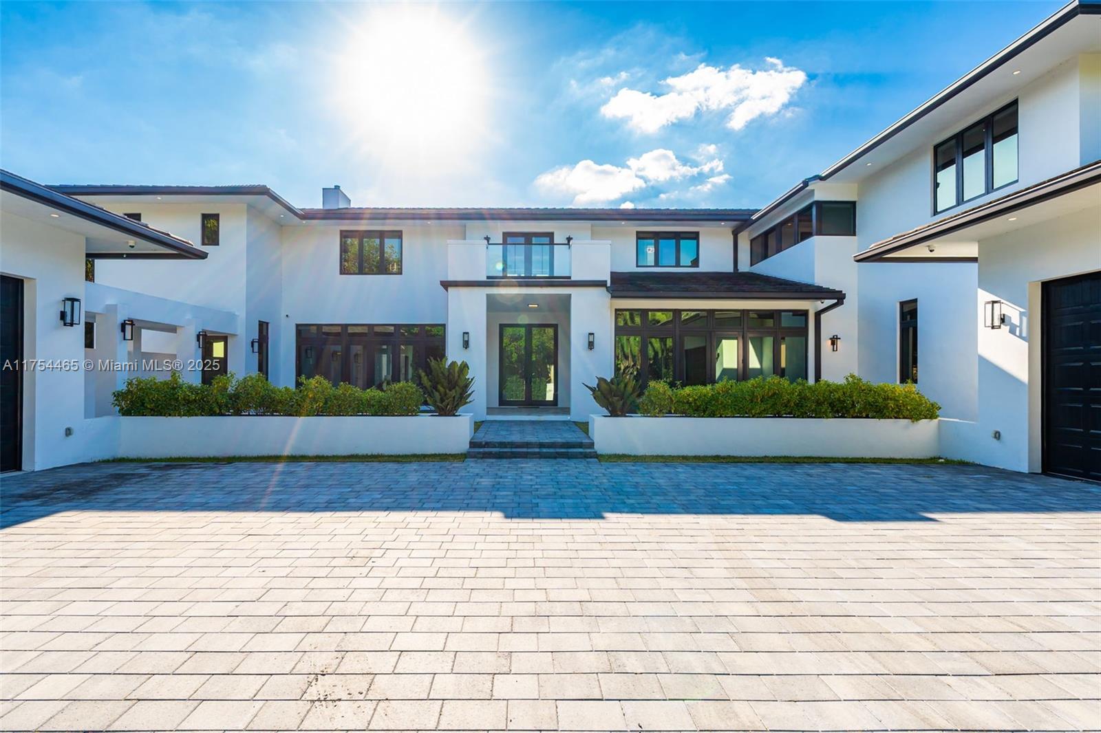 4424 Granada Blvd