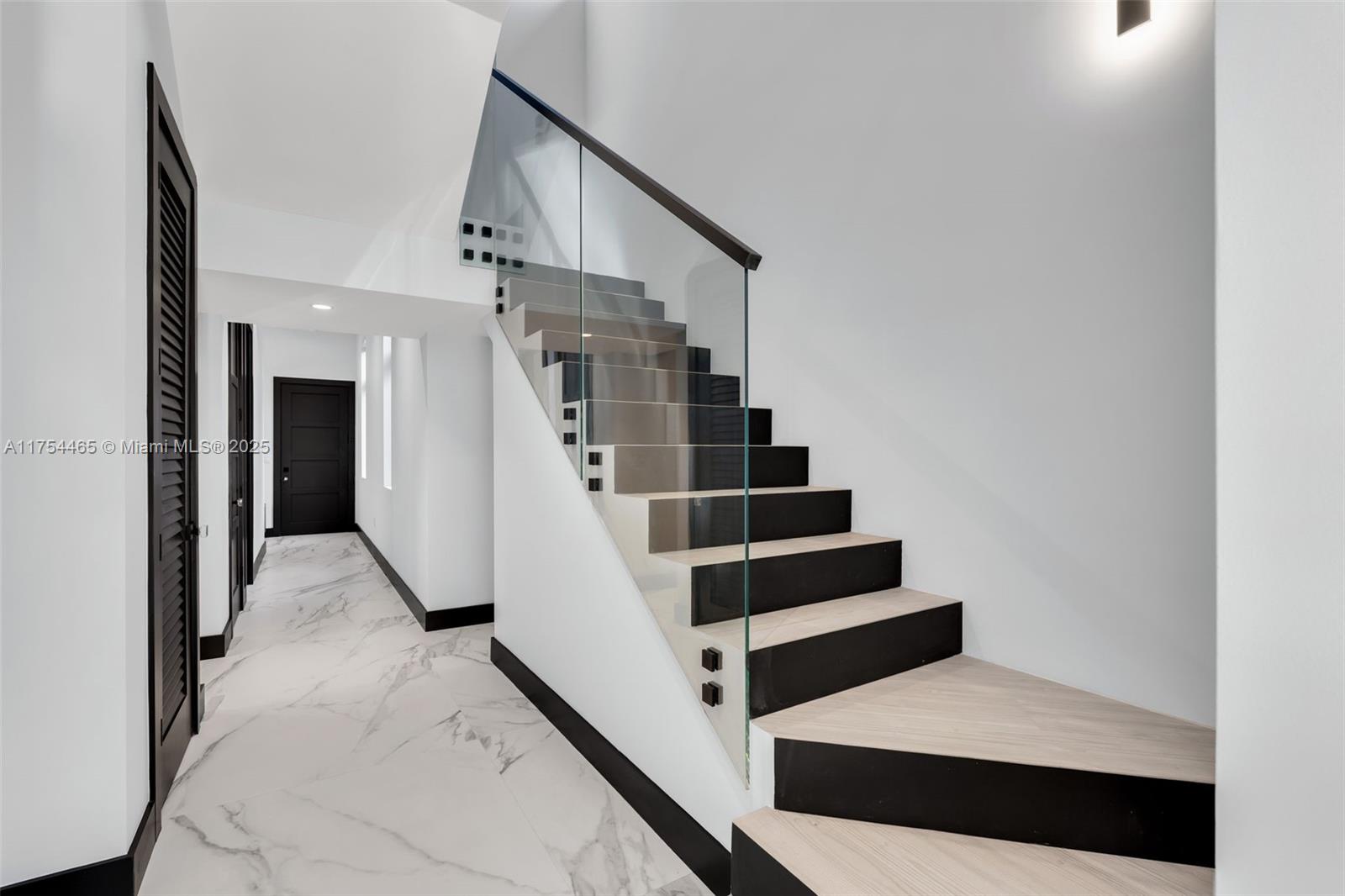 C GAB COUNTRY CLUB SEC 5 - Residential