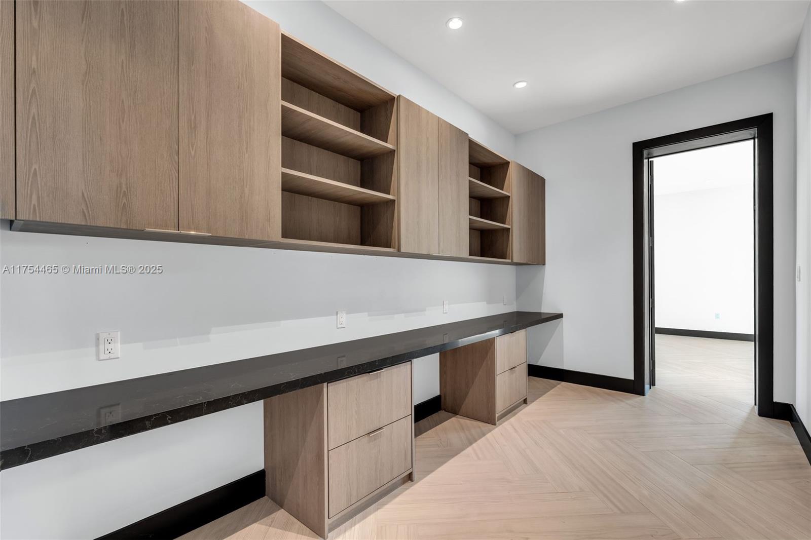 C GAB COUNTRY CLUB SEC 5 - Residential