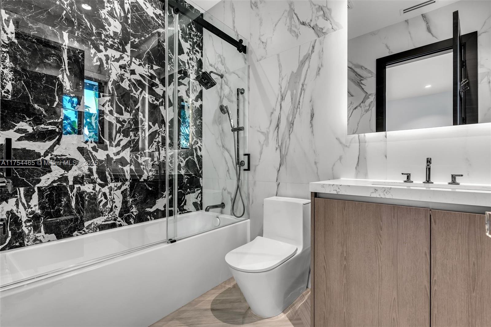 C GAB COUNTRY CLUB SEC 5 - Residential