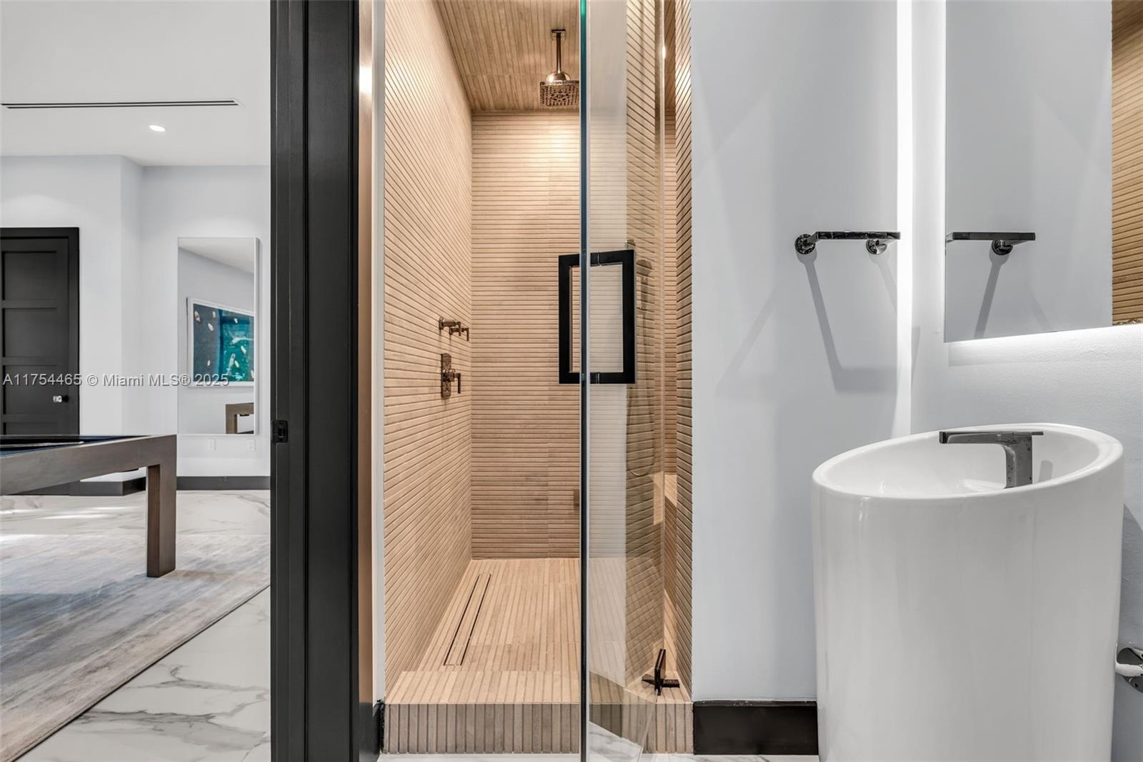 C GAB COUNTRY CLUB SEC 5 - Residential