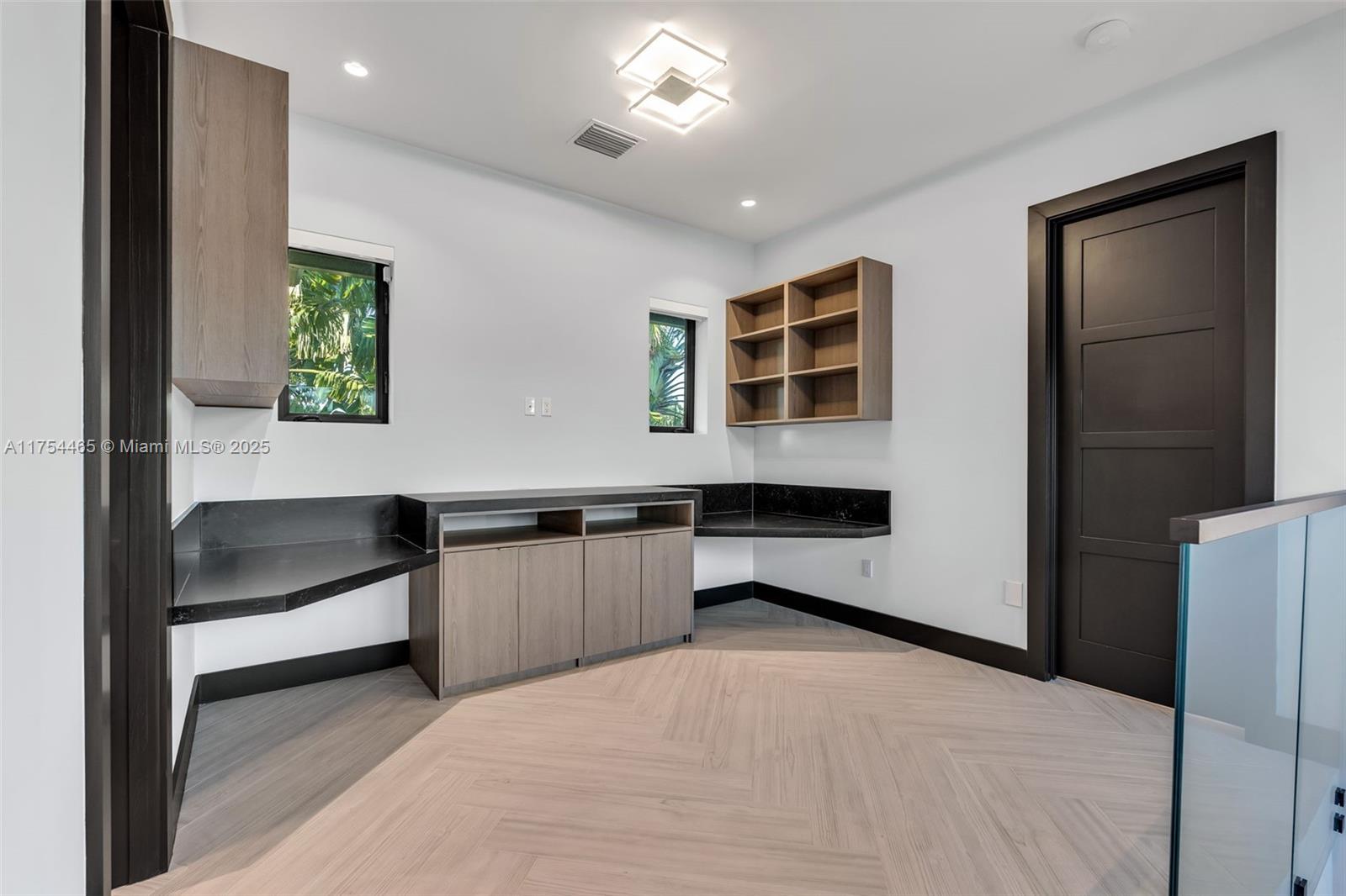 C GAB COUNTRY CLUB SEC 5 - Residential