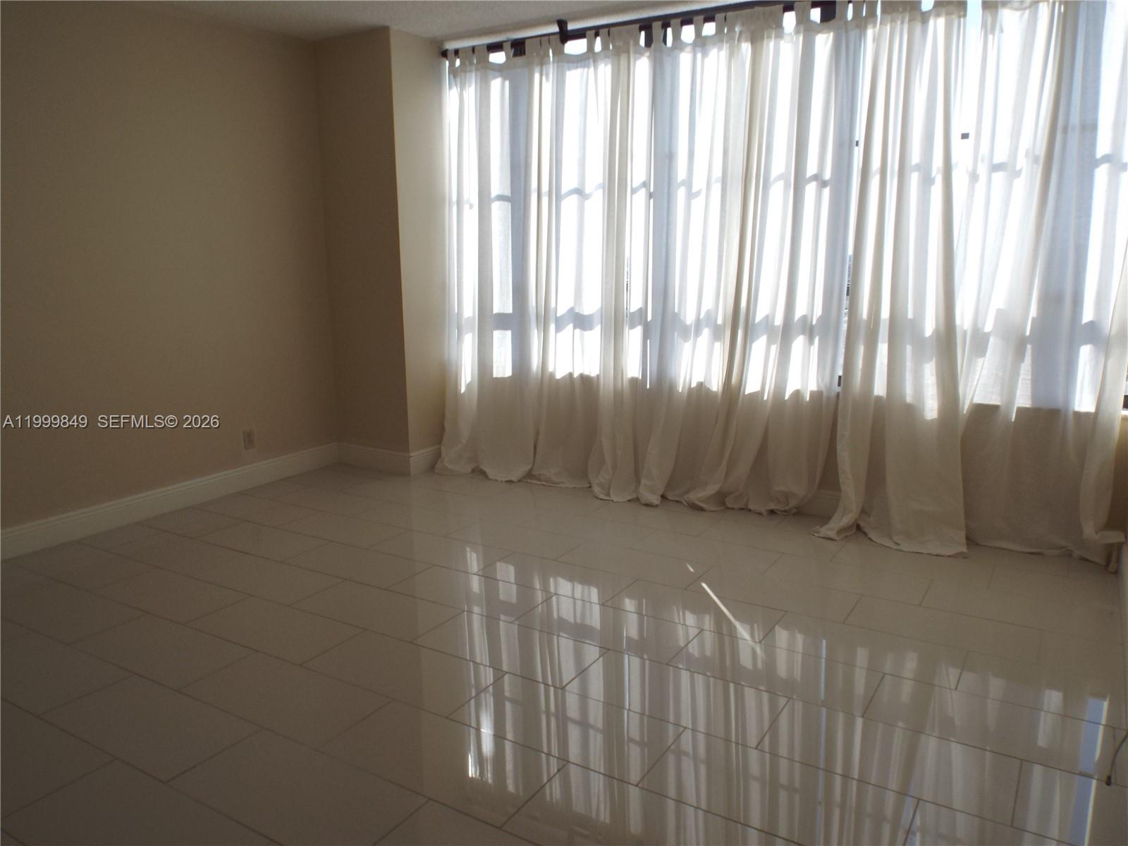 OLYMPUS CONDO PHASE - Residential