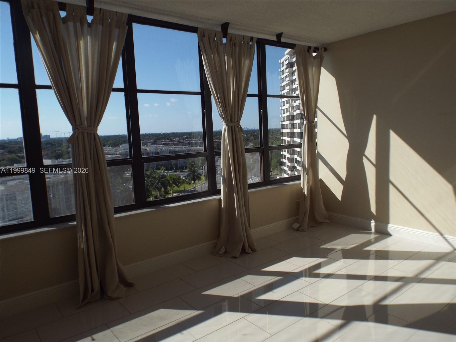 OLYMPUS CONDO PHASE - Residential