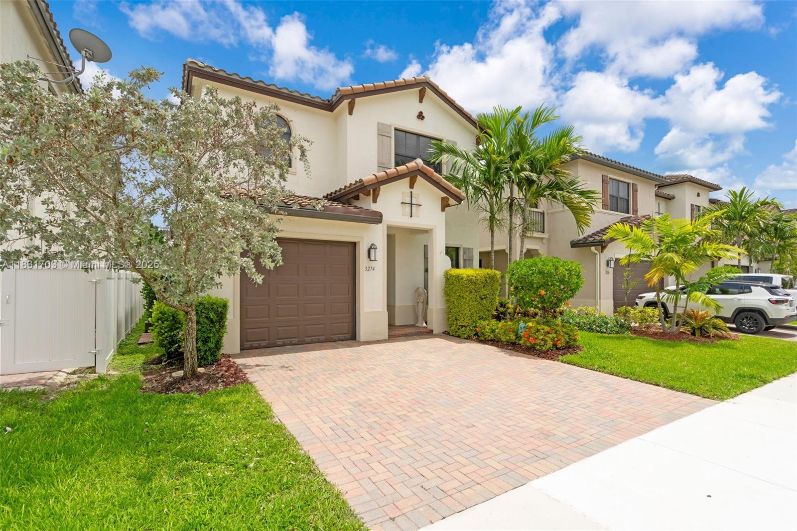 3274 W 96th Pl
