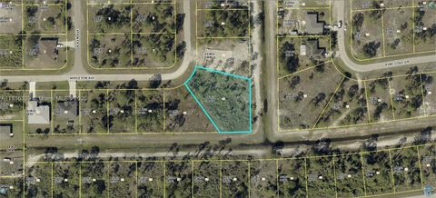 825 Appleton AVE Lehigh Acres FL 33974