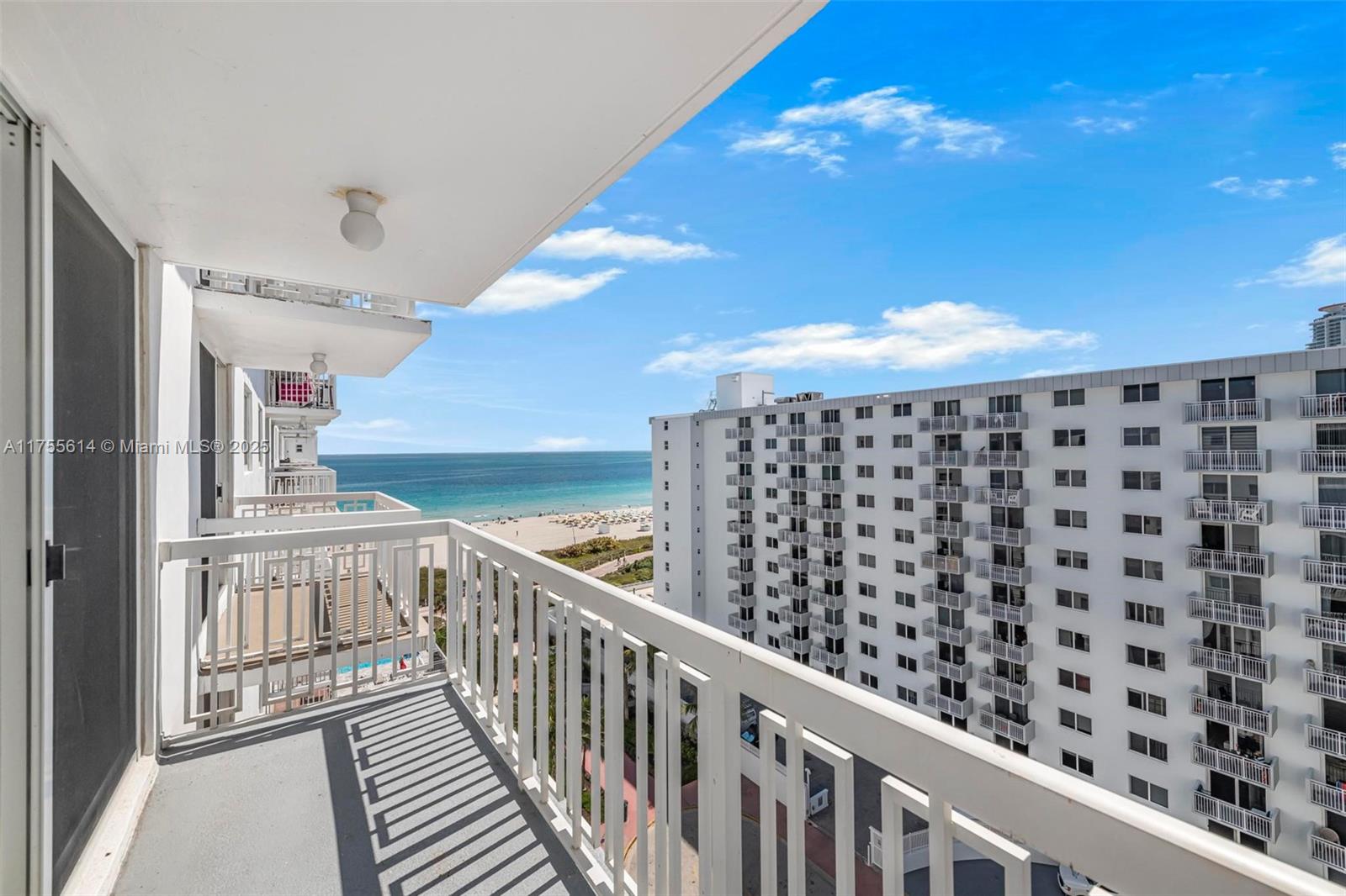Property for Sale at 401 Ocean Dr 1008, Miami Beach, Miami-Dade County, Florida - Bedrooms: 2 
Bathrooms: 1  - $525,000