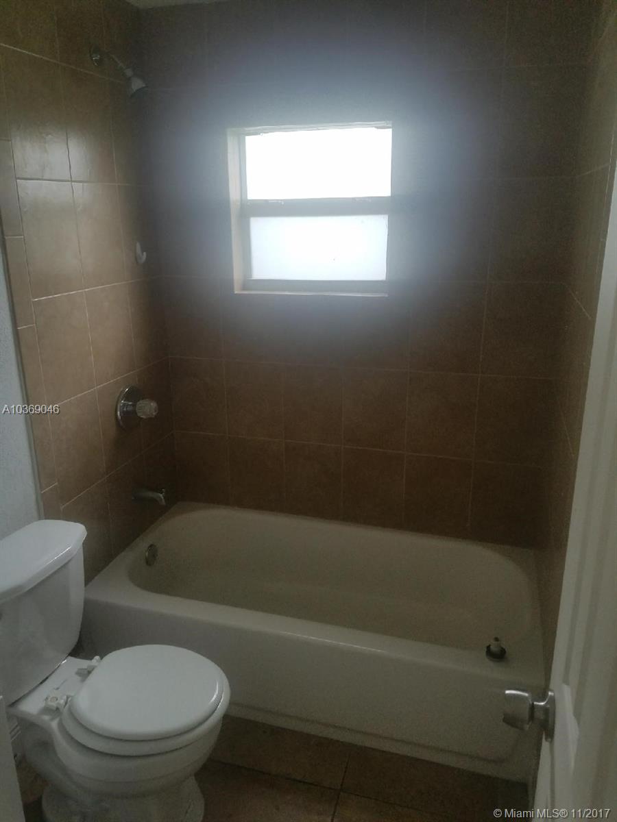 FLAGLER GROVE ESTATES EXT - Residential Income