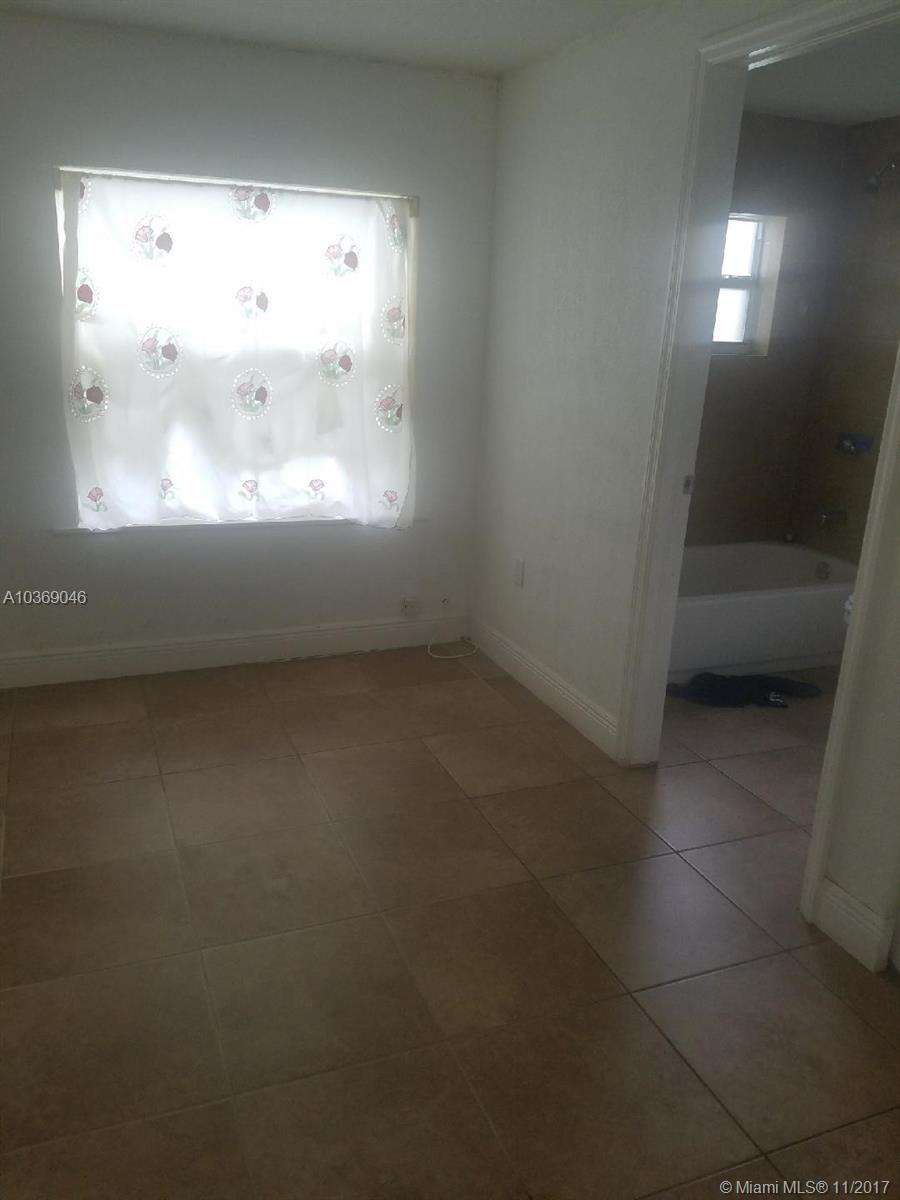 FLAGLER GROVE ESTATES EXT - Residential Income