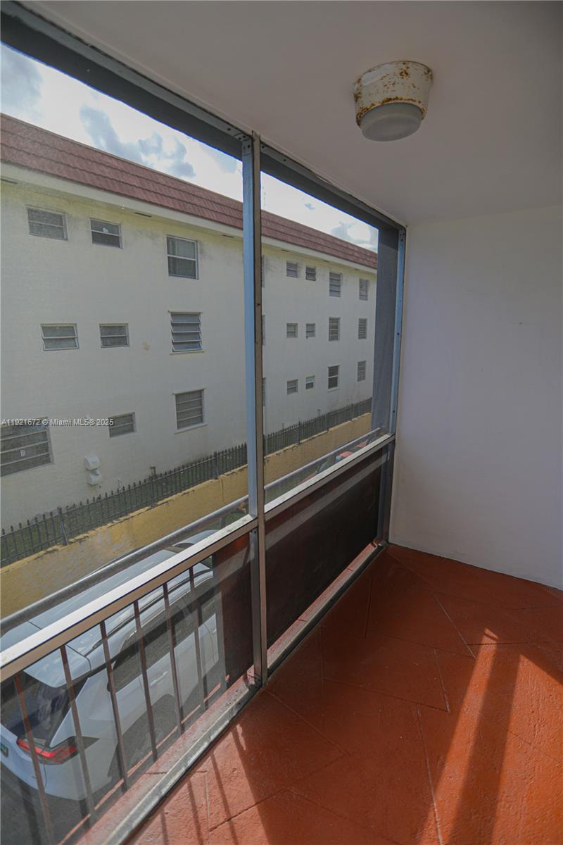 GOLDEN TERRACE CONDO - Residential