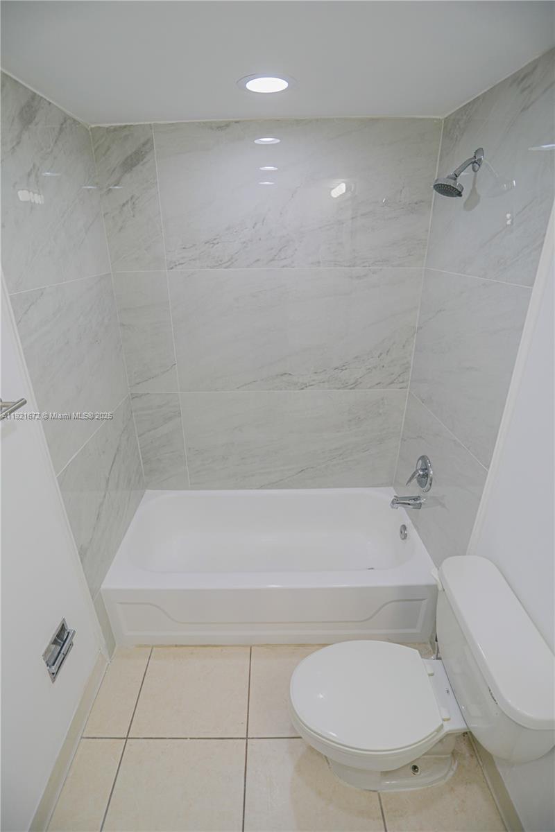 GOLDEN TERRACE CONDO - Residential