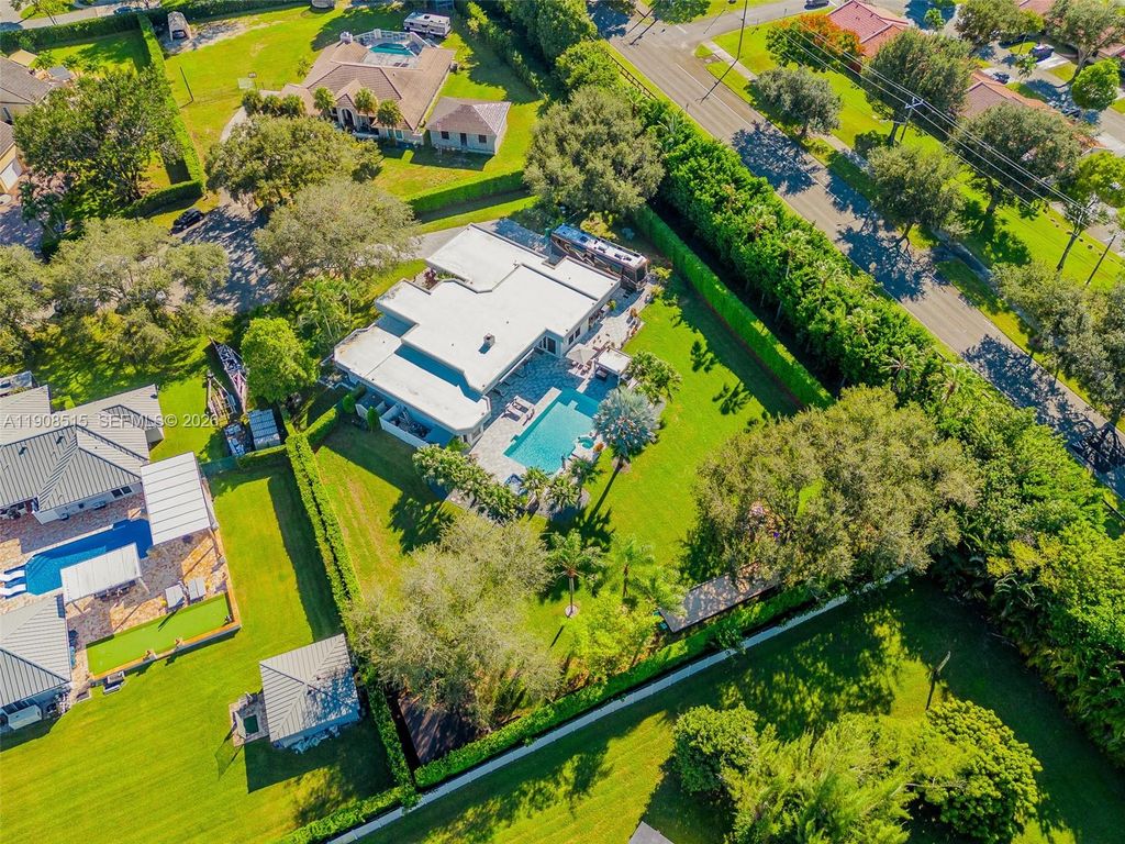 Photo of 11135 SW 57th Ct, Cooper City, FL 33328 (MLS # A11908515)