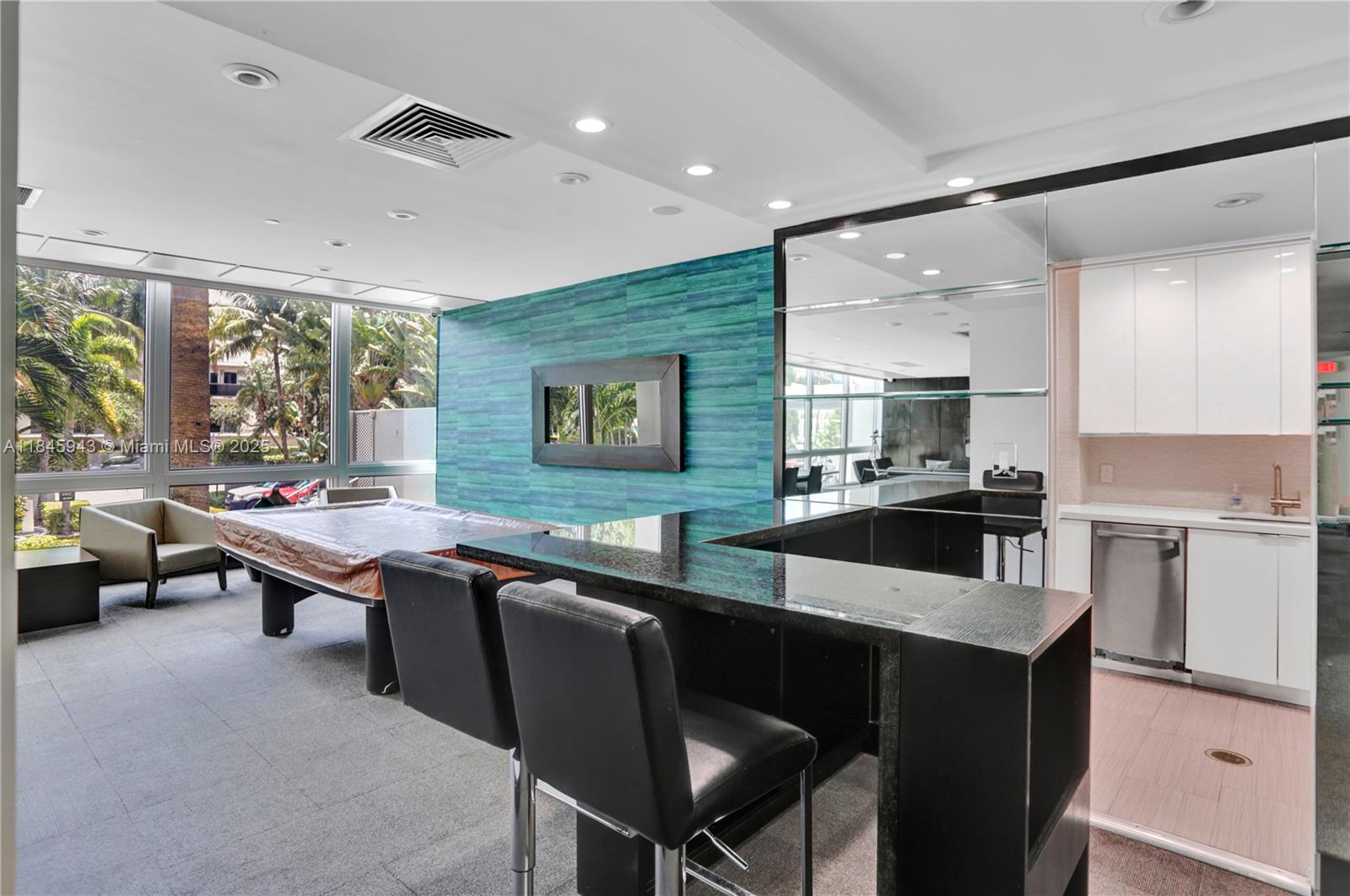 MIRADOR 1200 CONDO - Residential