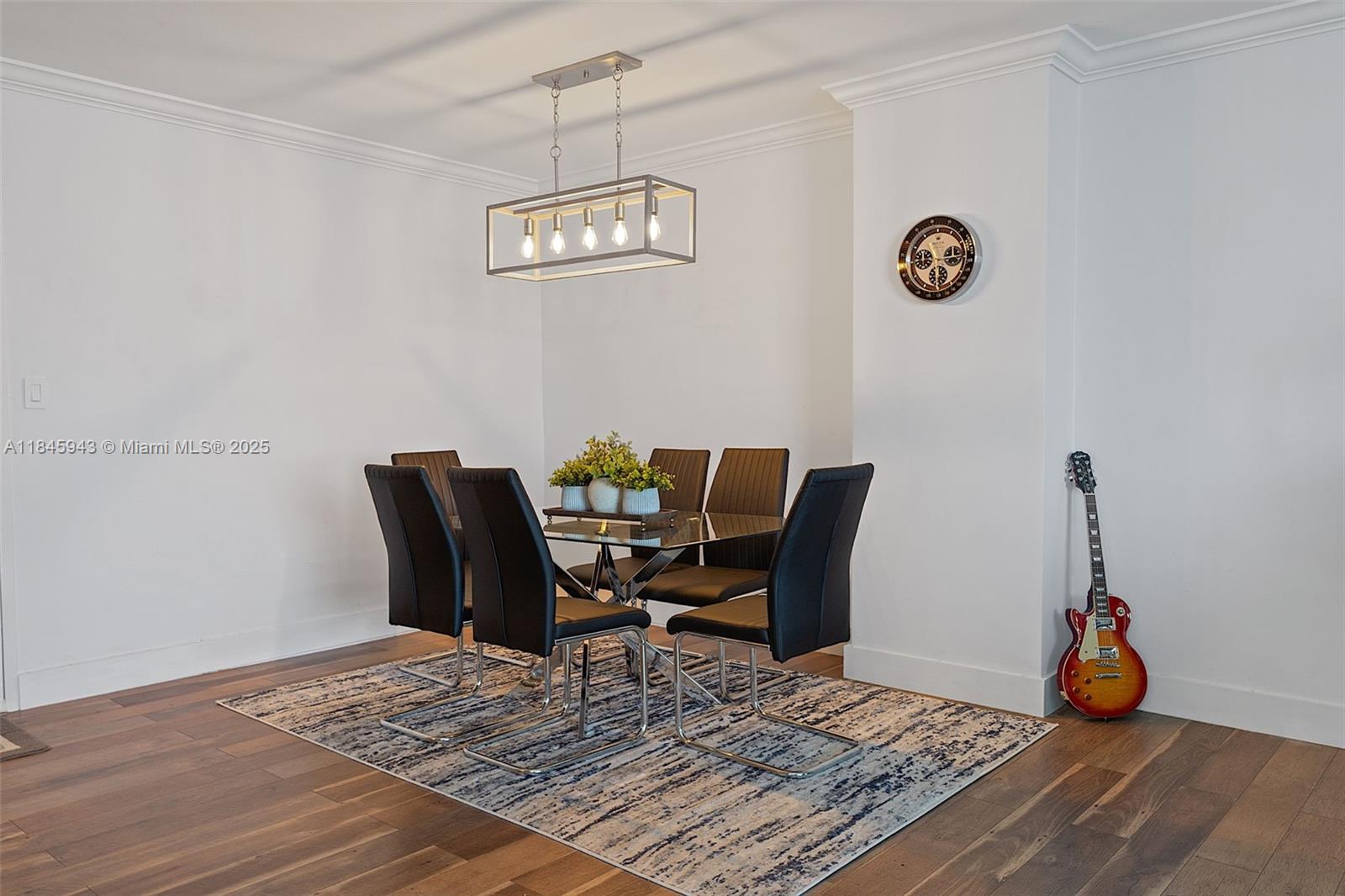 MIRADOR 1200 CONDO - Residential