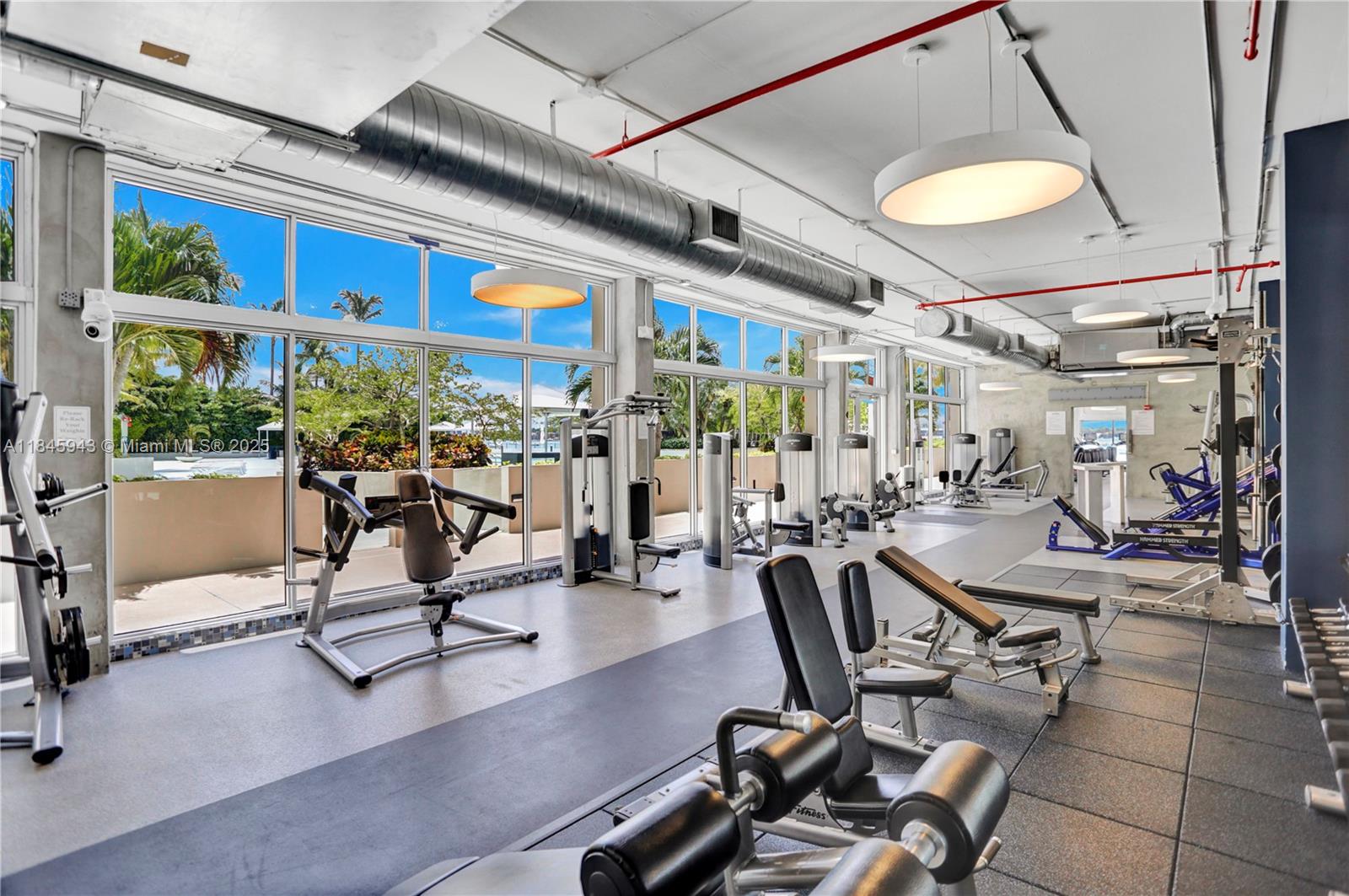 MIRADOR 1200 CONDO - Residential