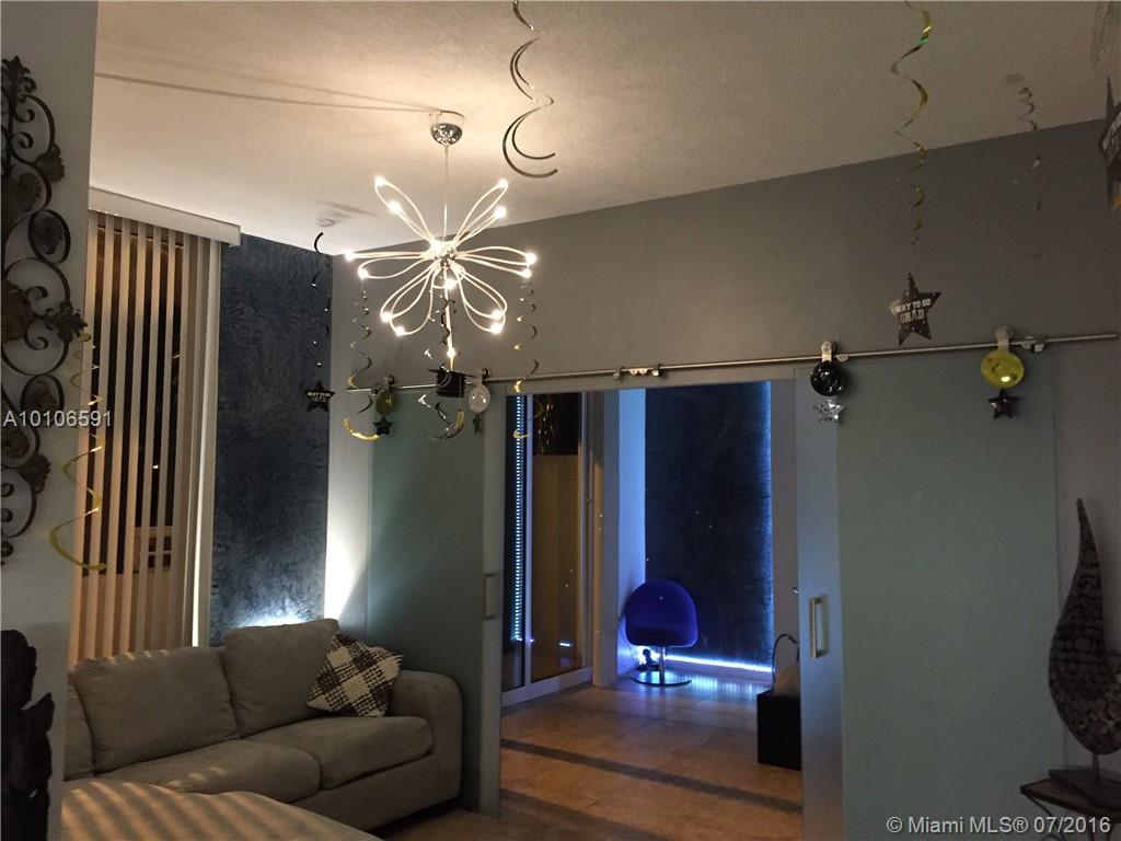 1800 Biscayne Plaza - Residential Lease