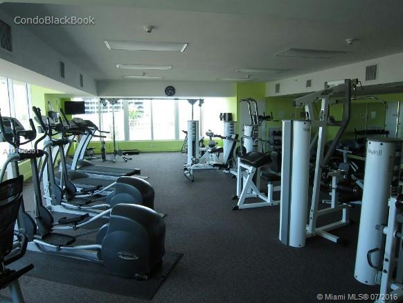 1800 Biscayne Plaza - Residential Lease