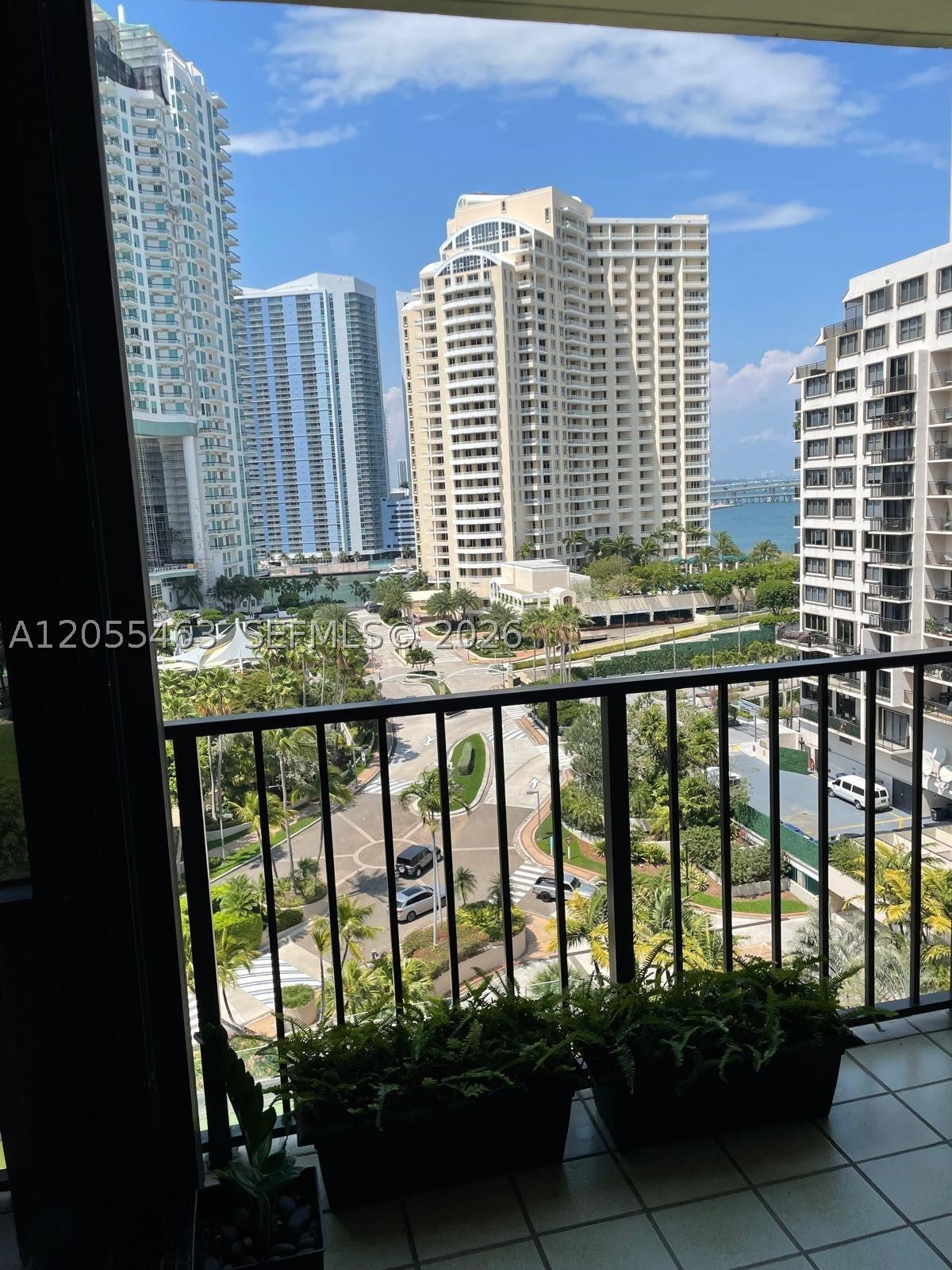 520 Brickell Key Dr