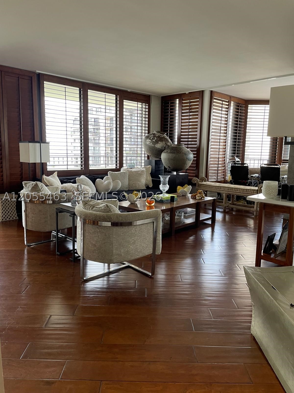 520 Brickell Key Dr A1216