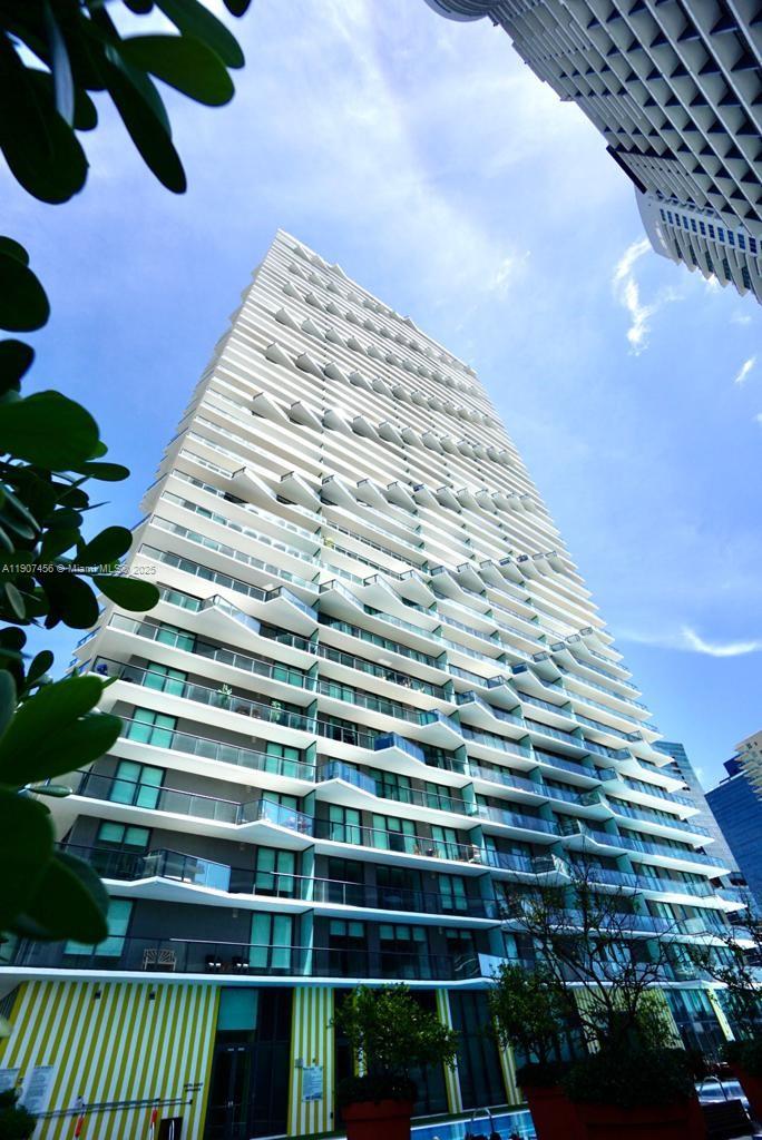 1300 S MIAMI AVENUE CONDO - Residential Lease