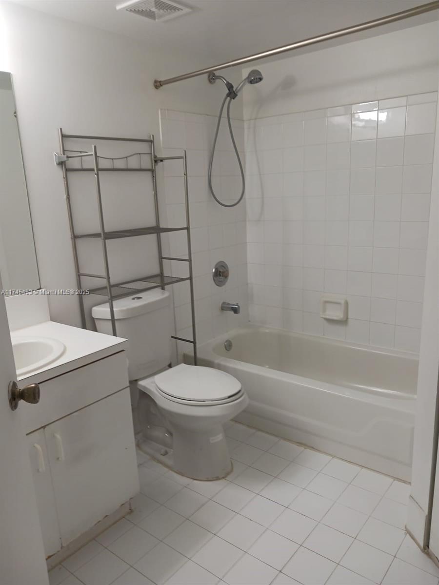 PINEHURST CLUB CONDO - Residential