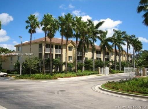 PINEHURST CLUB CONDO - Residential