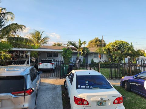 Photo of 14463 SW 285th Ter, Homestead, FL 33033 (MLS # A11990740)