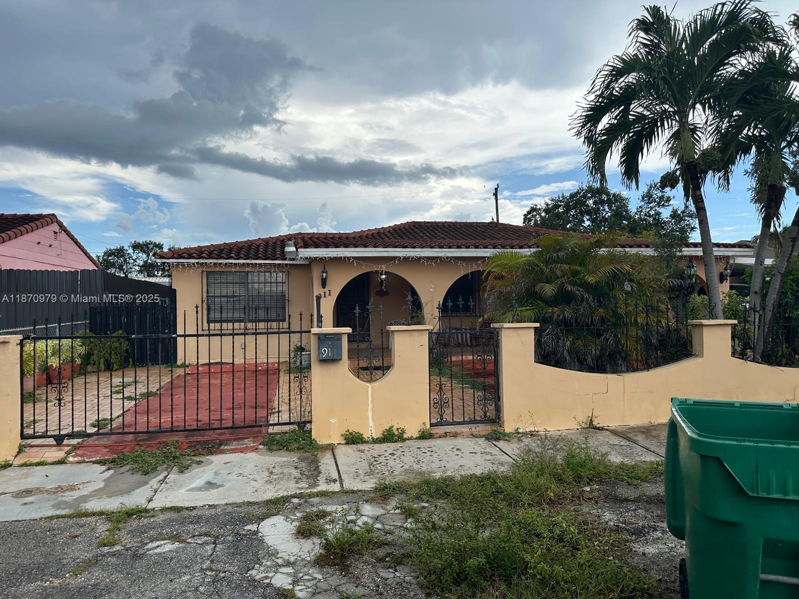 911 NW 30th Pl