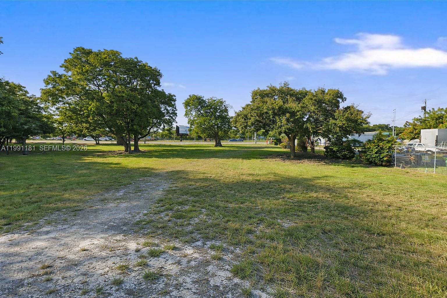 MILLER & BAILES ADDN TO G - Commercial Sale