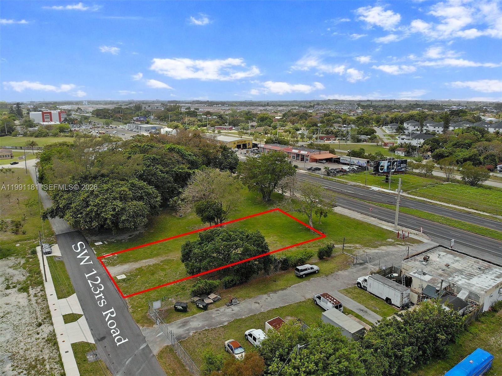 MILLER & BAILES ADDN TO G - Commercial Sale